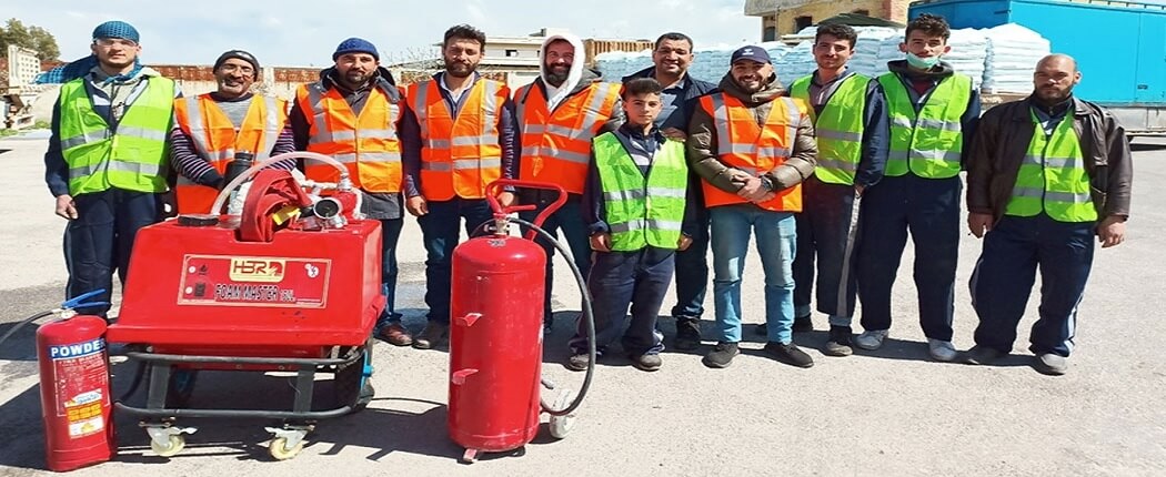 ورشة تدريبية مع الدفاع المدني